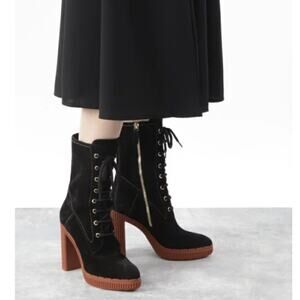 Tod’s Gomma Lace-Up Suede Heeled Bootie Black Ribbed Heel Size 40 Italy 10 US